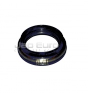 Rear Half Shaft Bearing Big Oil Seal Nissan Navara D40 YD25DDTi 2.5 TDi 4WD 16v DOHC Navara 6 Speed  2005  