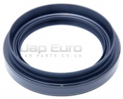 Front Left Driveshaft Oil Seal (axle Case) Toyota Verso  1AD-FTV 2.0 D-4D 5Dr MPV 2009 -2018 