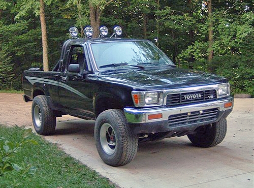 Hilux  1981 - 1997