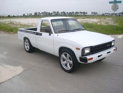 Hilux  1981 - 1989